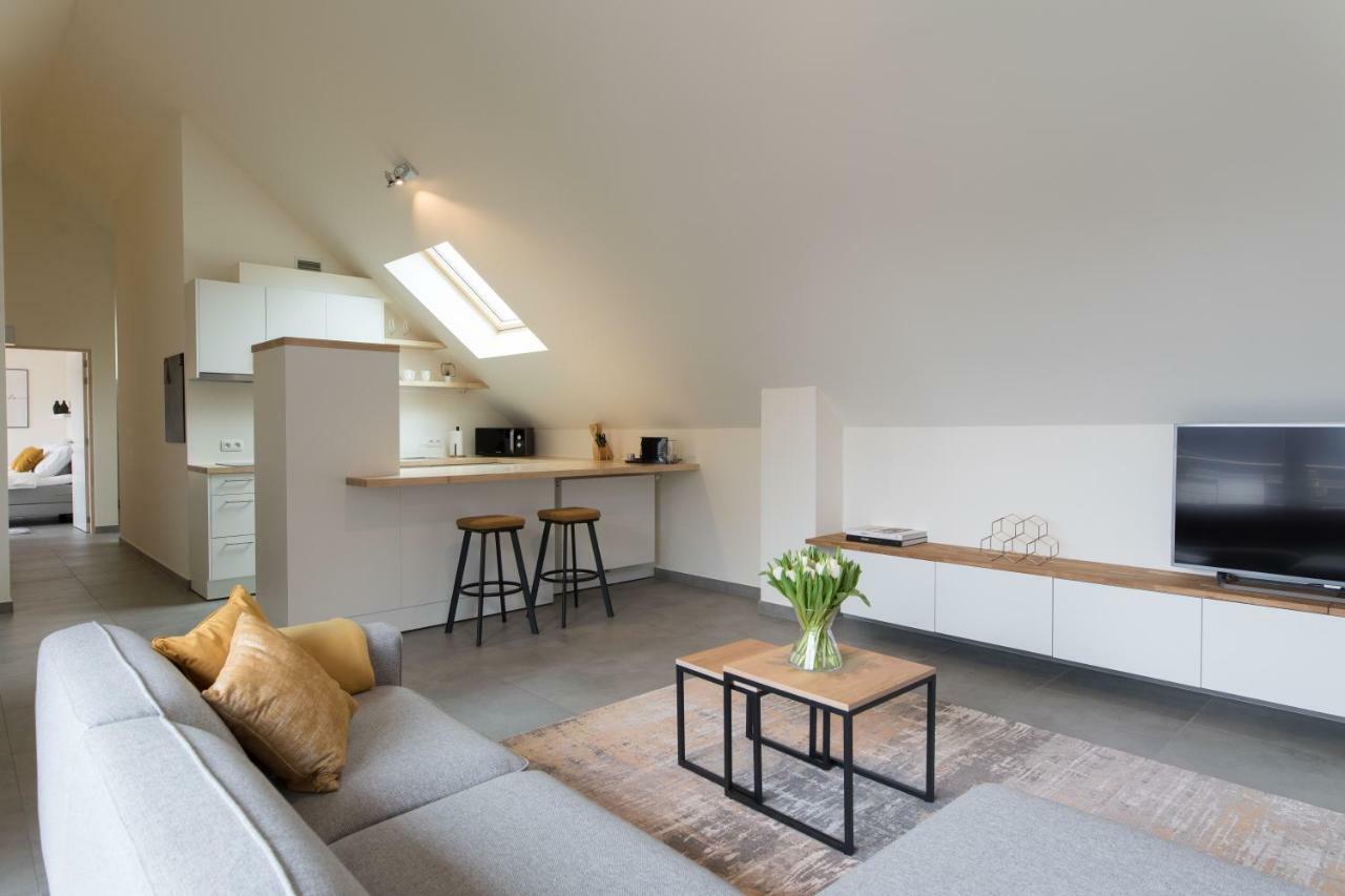 Raveel Lofts Apartment Deinze Bagian luar foto